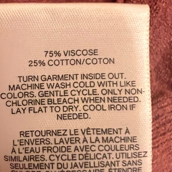 Express oversized dark pink / mauve sweater, size small. - Picture 4 of 8